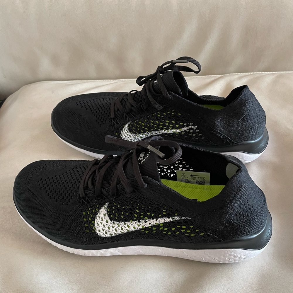 Nike Mens Free RN Flyknit 2018 Running in size 9.5